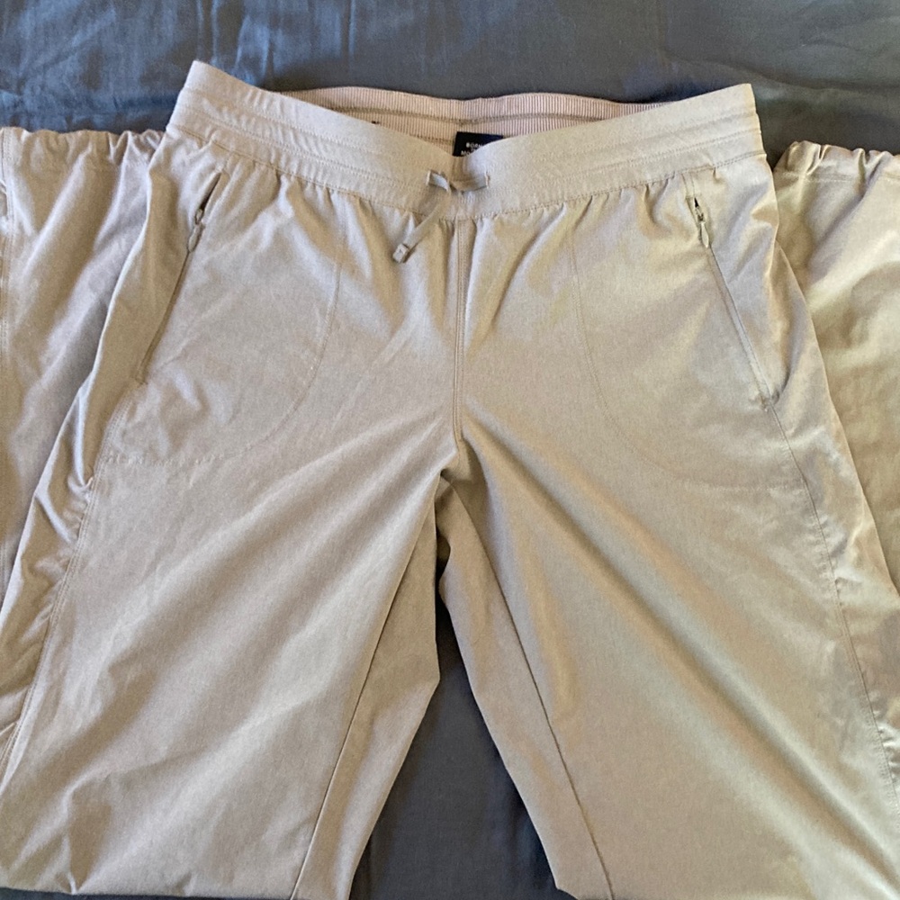 Kuhl Freeflex Move Light Tan Pants